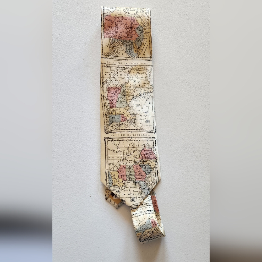 Museum Artifacts Silk Tie, History, Maps